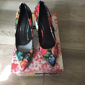 Chinese laundry heels